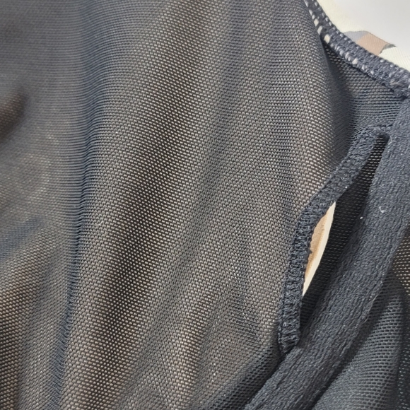 Athleta Floral Polynesia Swim Halter Bikini Top Sz 40D/DD - Picture 8 of 14